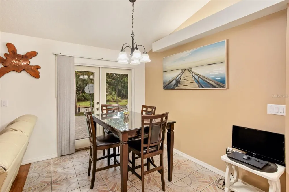17249 HOLLY COURT Umatilla, FL 32784