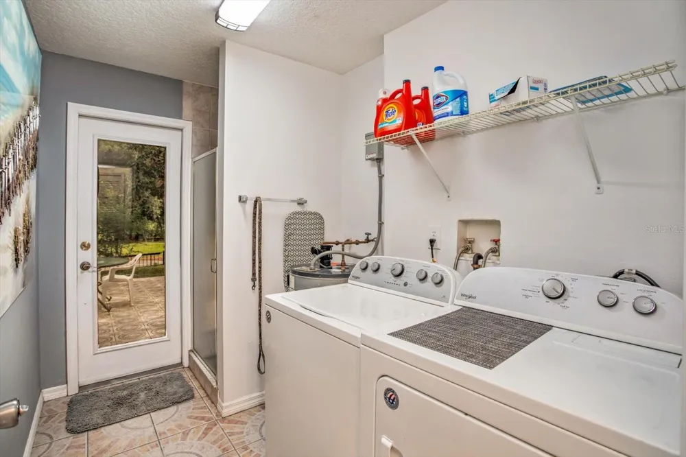 17249 HOLLY COURT Umatilla, FL 32784