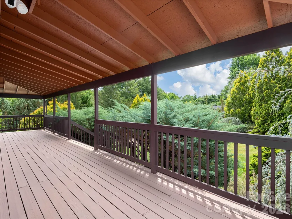 7 Hope Lane Weaverville, NC 28787