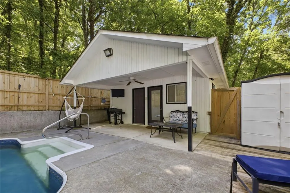 550 Sam Love Road Rocky Face, GA 30740