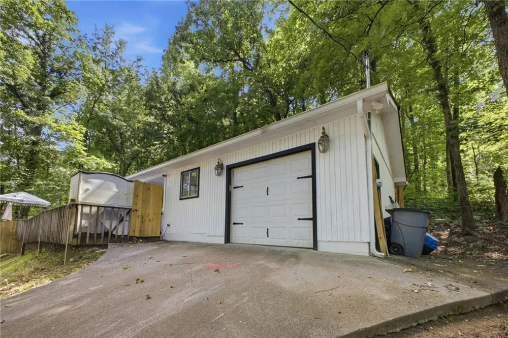 550 Sam Love Road Rocky Face, GA 30740