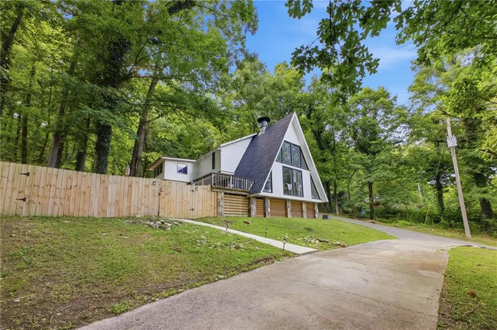550 Sam Love Road Rocky Face, GA 30740
