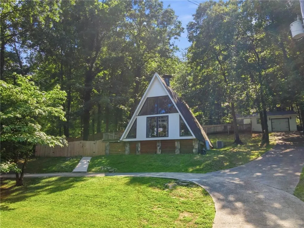 550 Sam Love Road Rocky Face, GA 30740