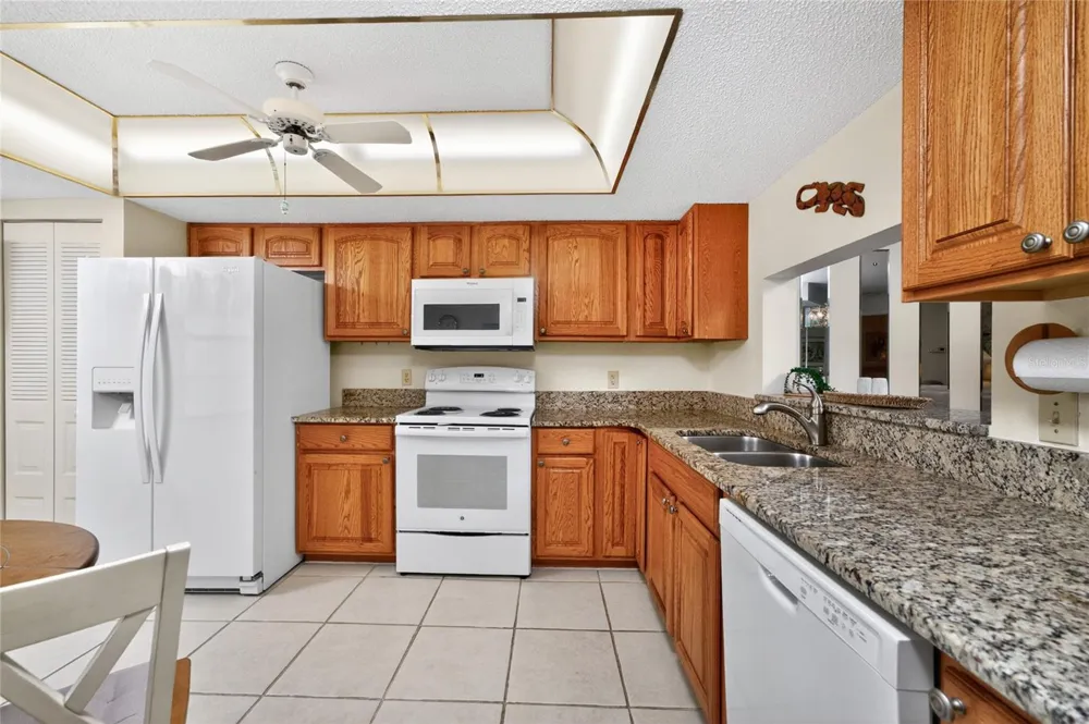 118 PINE HOLLOW DRIVE #118 Englewood, FL 34223