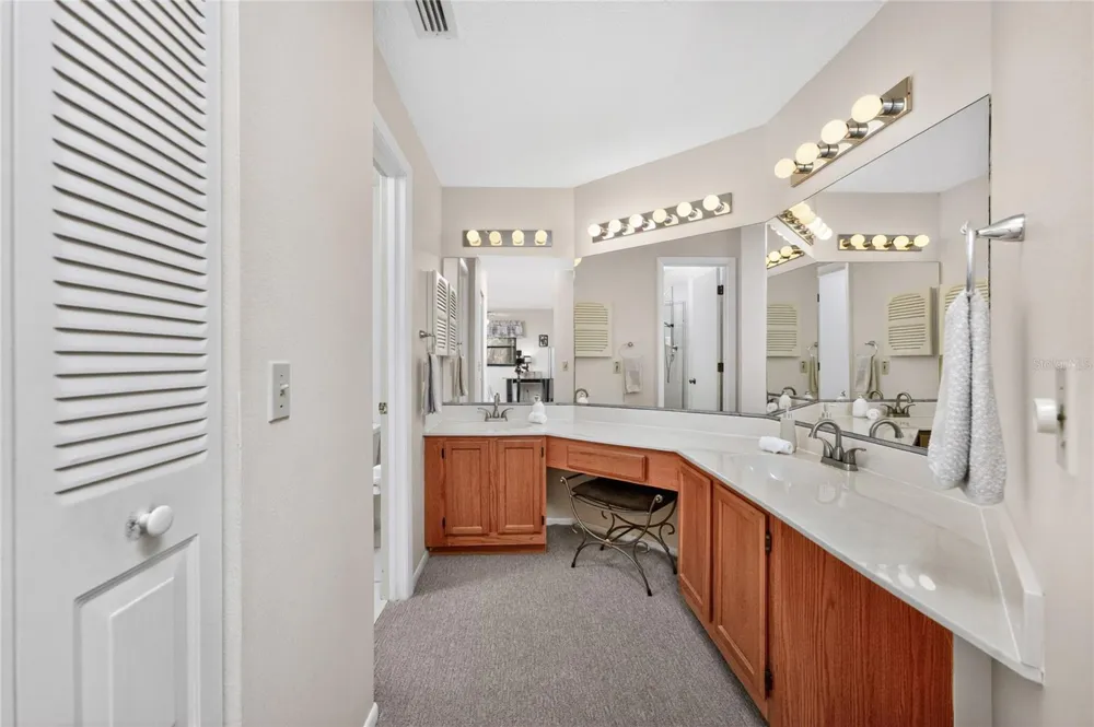 118 PINE HOLLOW DRIVE #118 Englewood, FL 34223