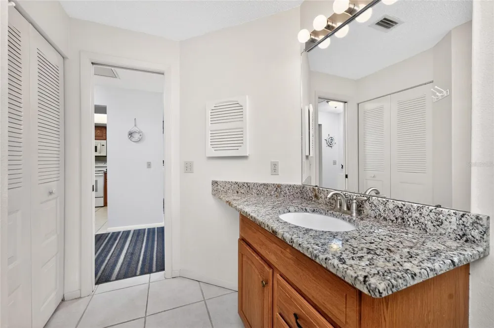 118 PINE HOLLOW DRIVE #118 Englewood, FL 34223