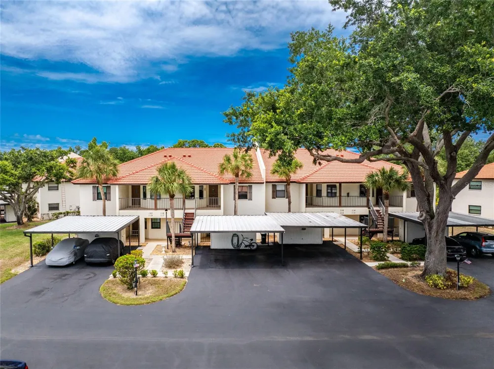 118 PINE HOLLOW DRIVE #118 Englewood, FL 34223