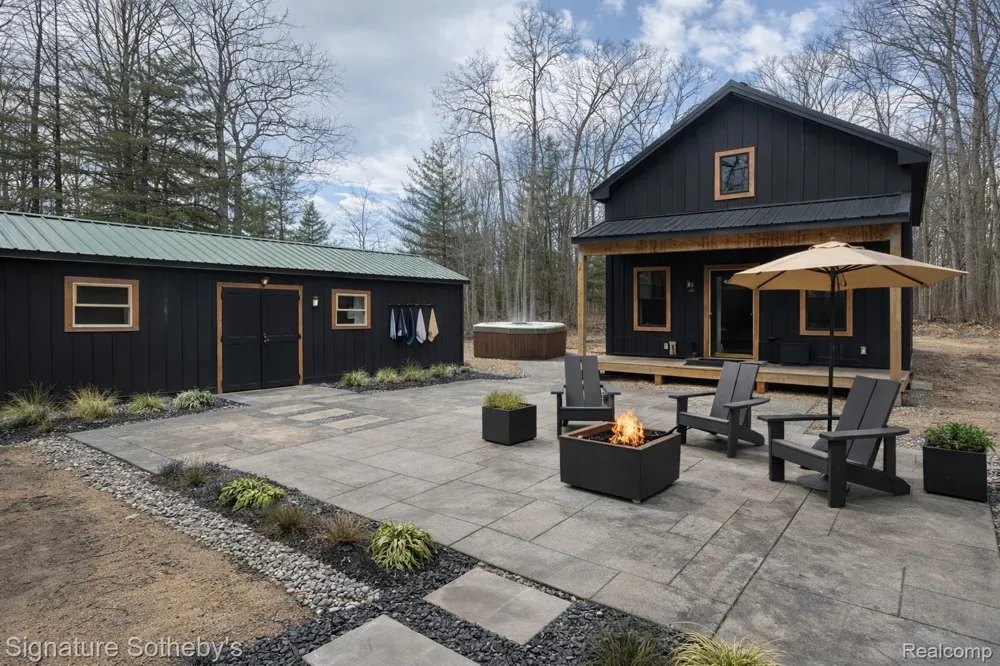 229 Forest Trail Rose Lake Township, MI 49655