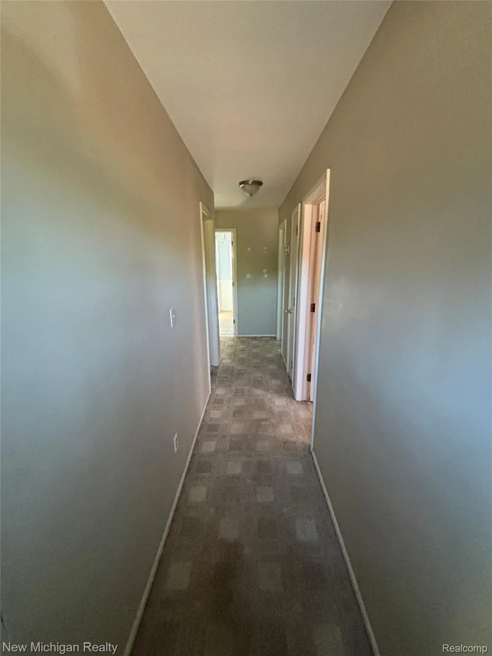 1828 Kennelworth Drive Port Huron City, MI 48060