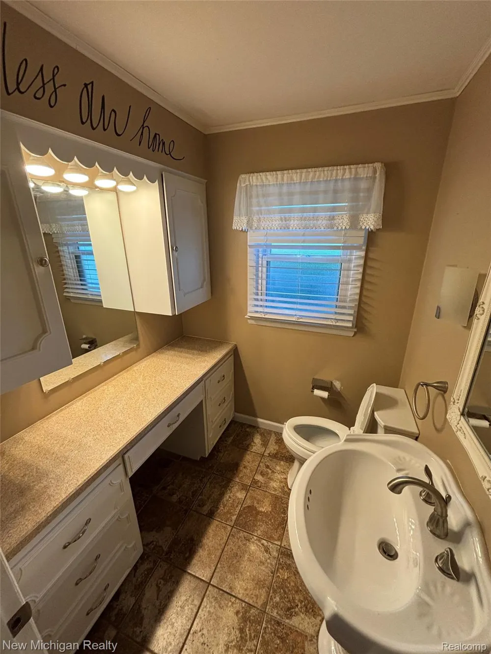1828 Kennelworth Drive Port Huron City, MI 48060
