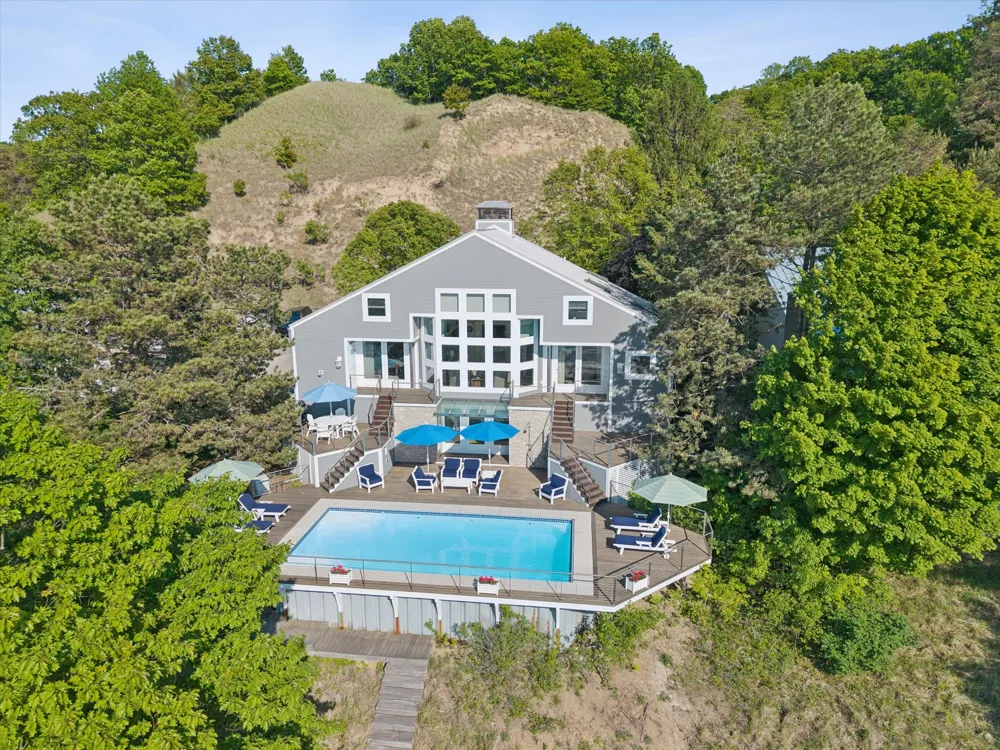 40808 Wilderness Dunes Lane Covert Township, MI 49043