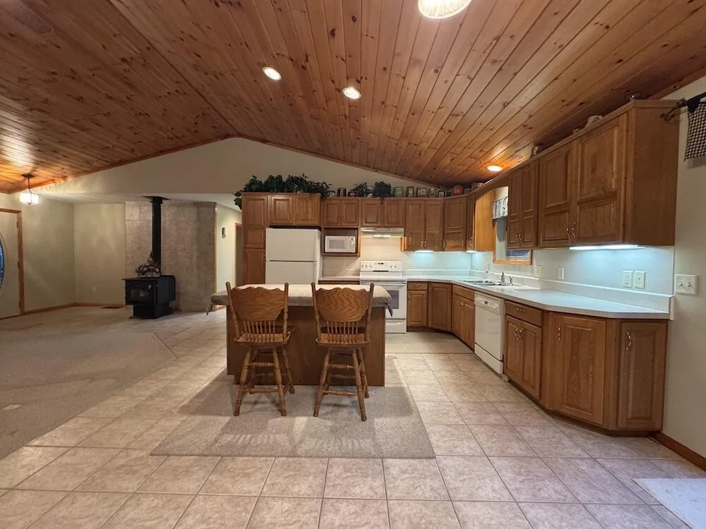 4335 Kings Corner Road Oscoda Charter Township, MI 48737