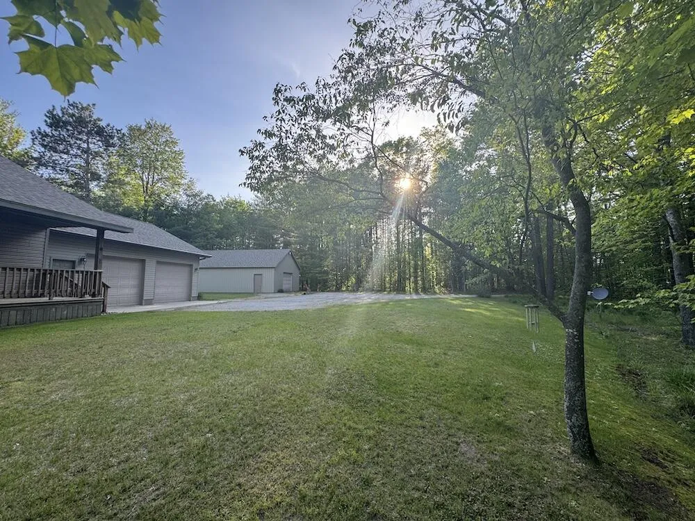 4335 Kings Corner Road Oscoda Charter Township, MI 48737