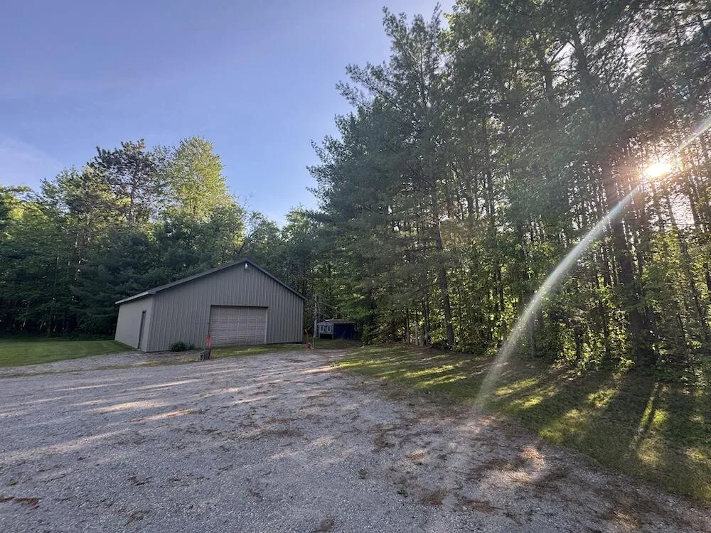 4335 Kings Corner Road Oscoda Charter Township, MI 48737