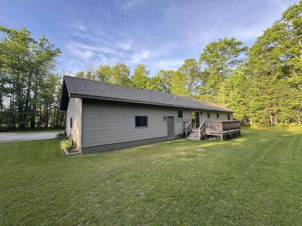 4335 Kings Corner Road Oscoda Charter Township, MI 48737
