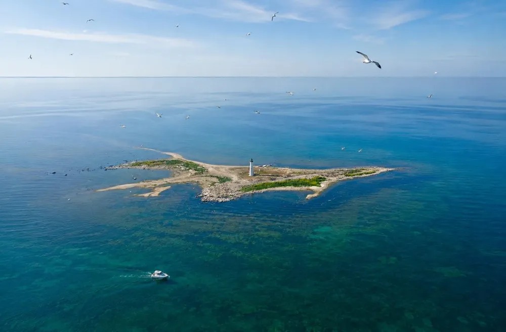 Gravelly Shoal Lighthouse Sims Township, MI 48703