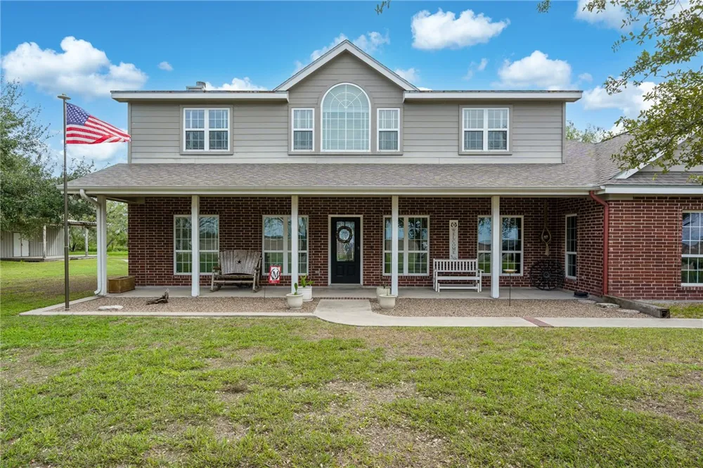 2 Schendel Portland, TX 78374