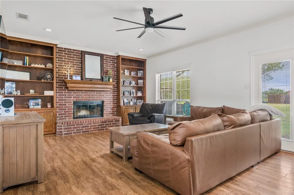2 Schendel Portland, TX 78374