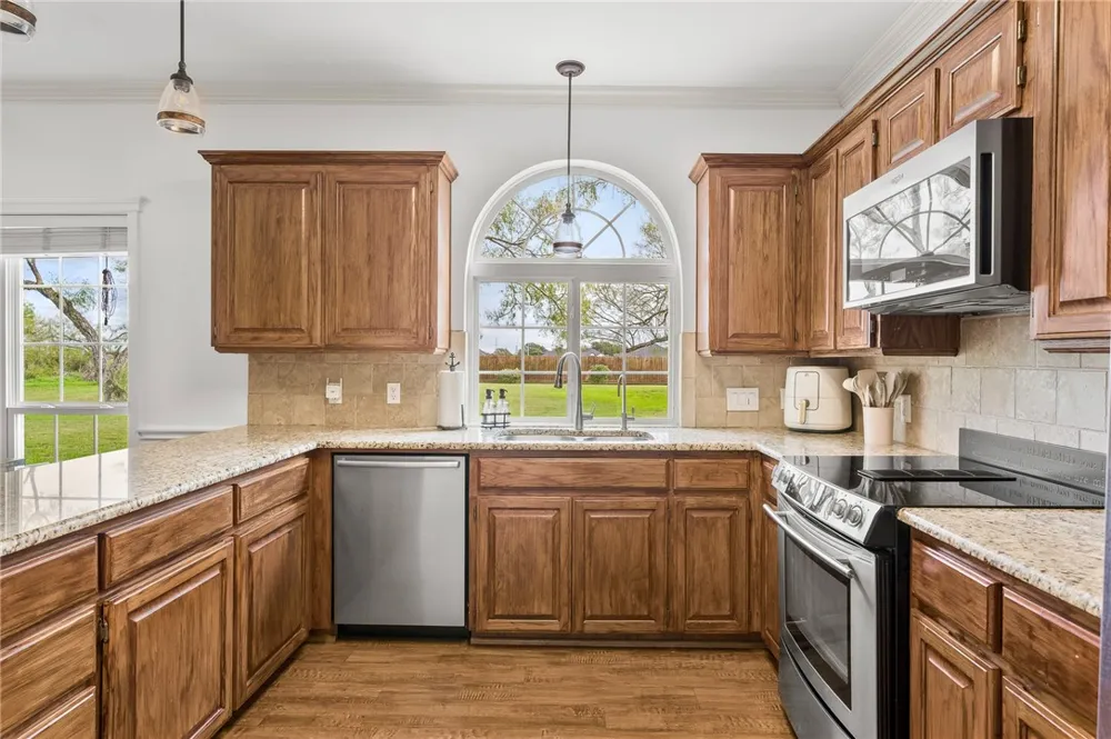 2 Schendel Portland, TX 78374