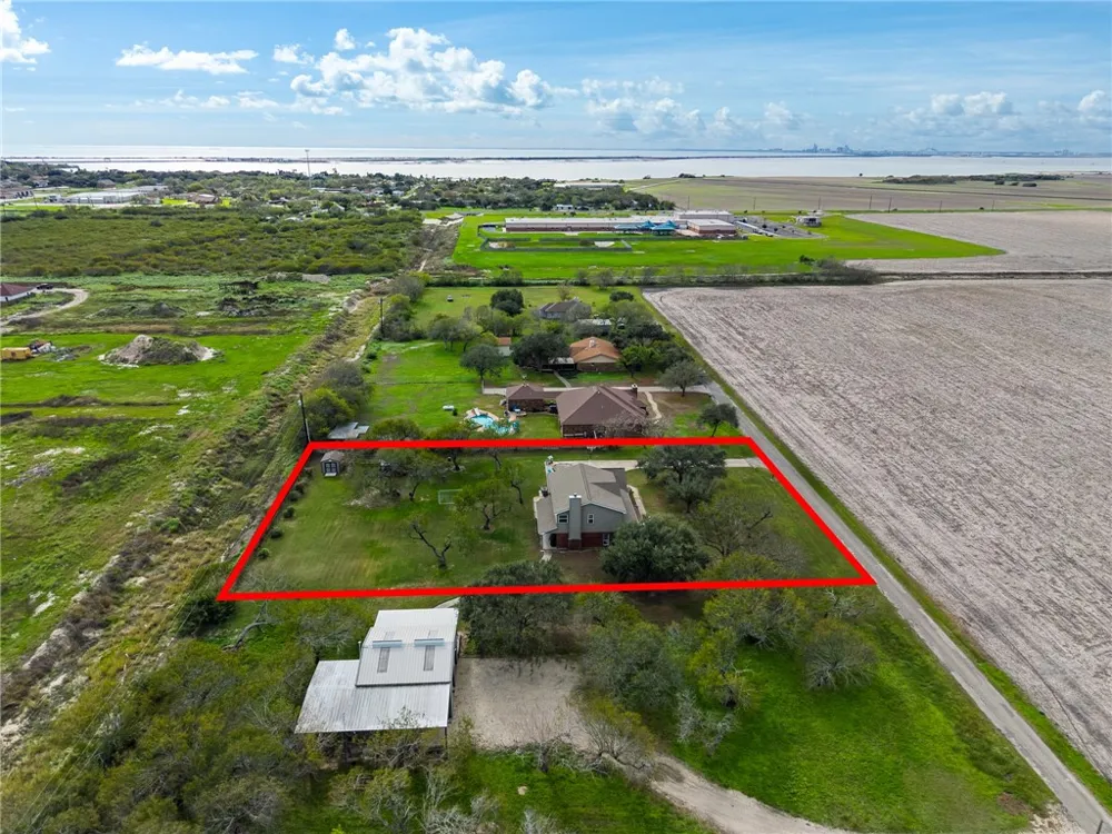 2 Schendel Portland, TX 78374