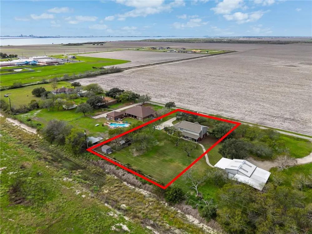 2 Schendel Portland, TX 78374