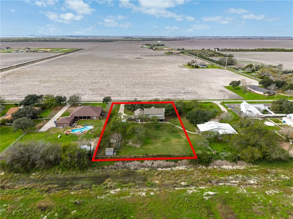 2 Schendel Portland, TX 78374