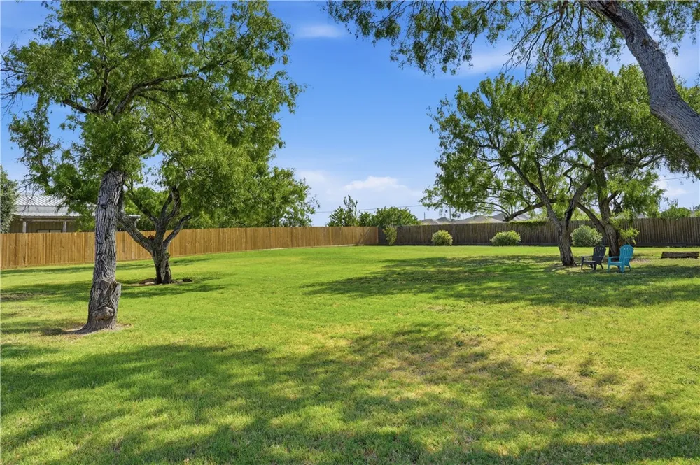 2 Schendel Portland, TX 78374
