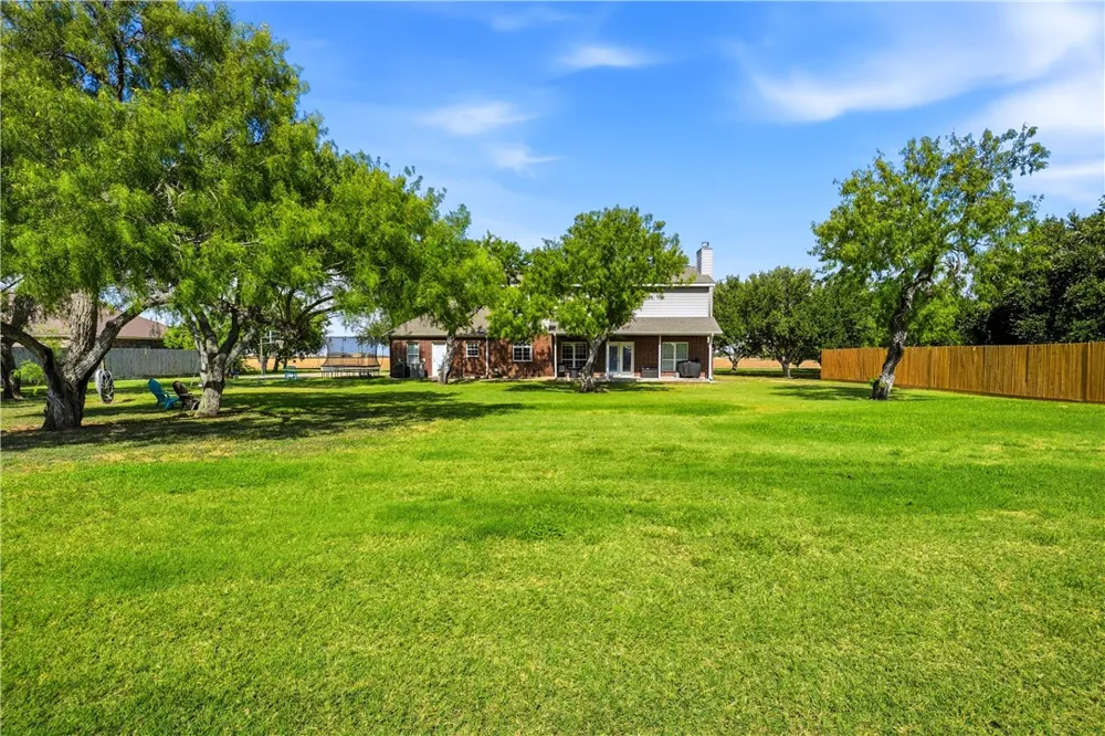2 Schendel Portland, TX 78374