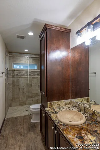 86 Hannah Ln Boerne, TX 78006