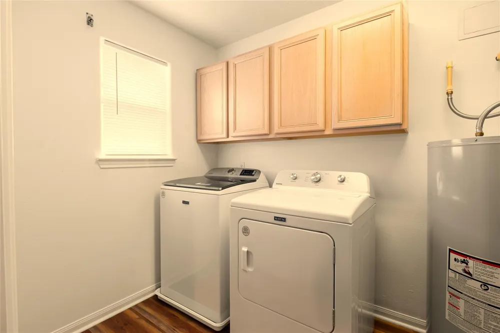 1426 Bluewater Highway Surfside Beach, TX 77541
