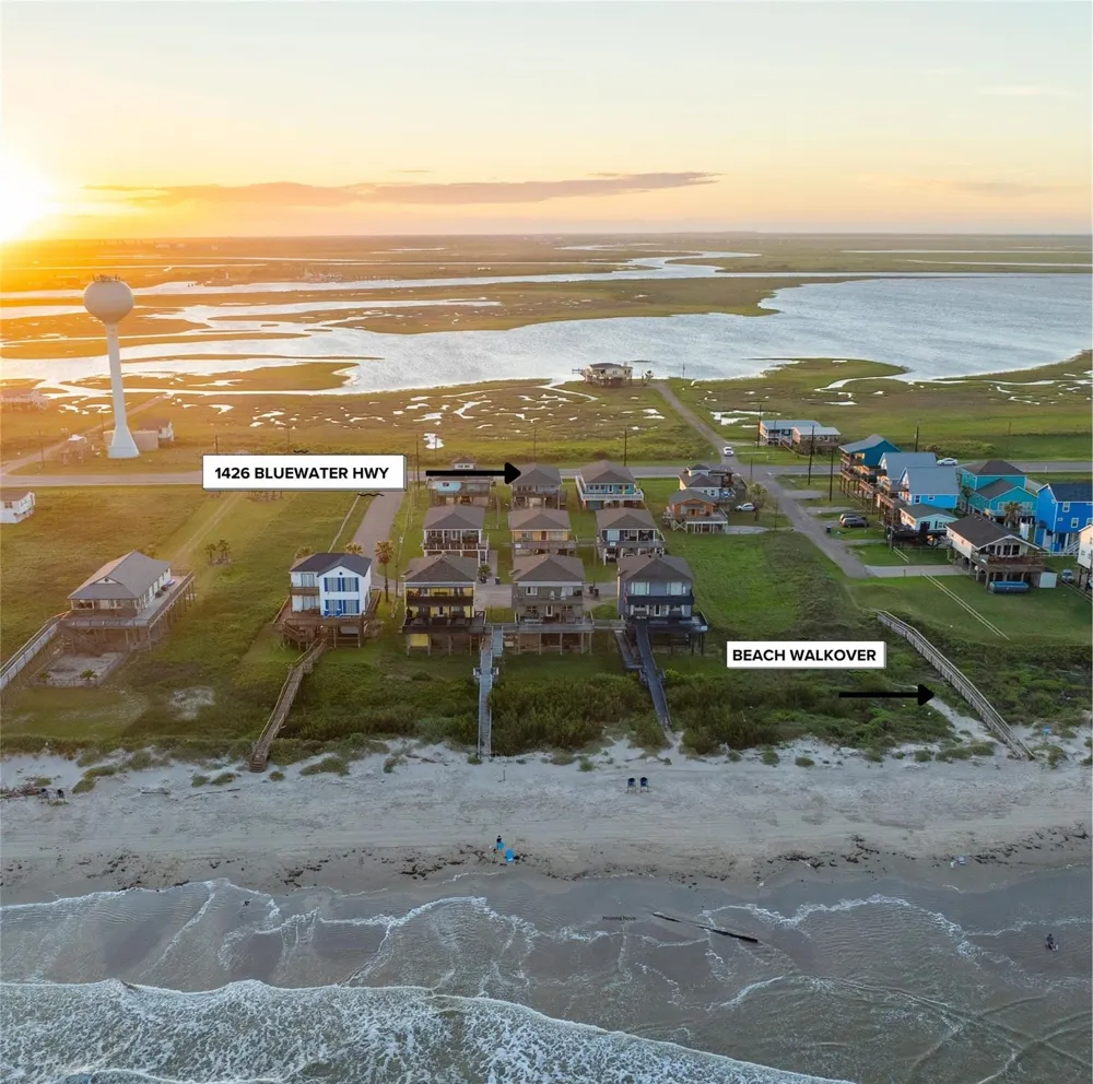 1426 Bluewater Highway Surfside Beach, TX 77541