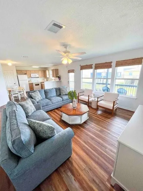1426 Bluewater Highway Surfside Beach, TX 77541
