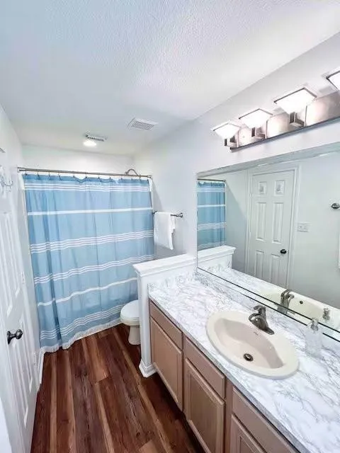1426 Bluewater Highway Surfside Beach, TX 77541