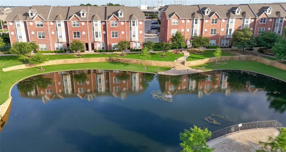 1198 Jones Butler Road #2708 College Station, TX 77840