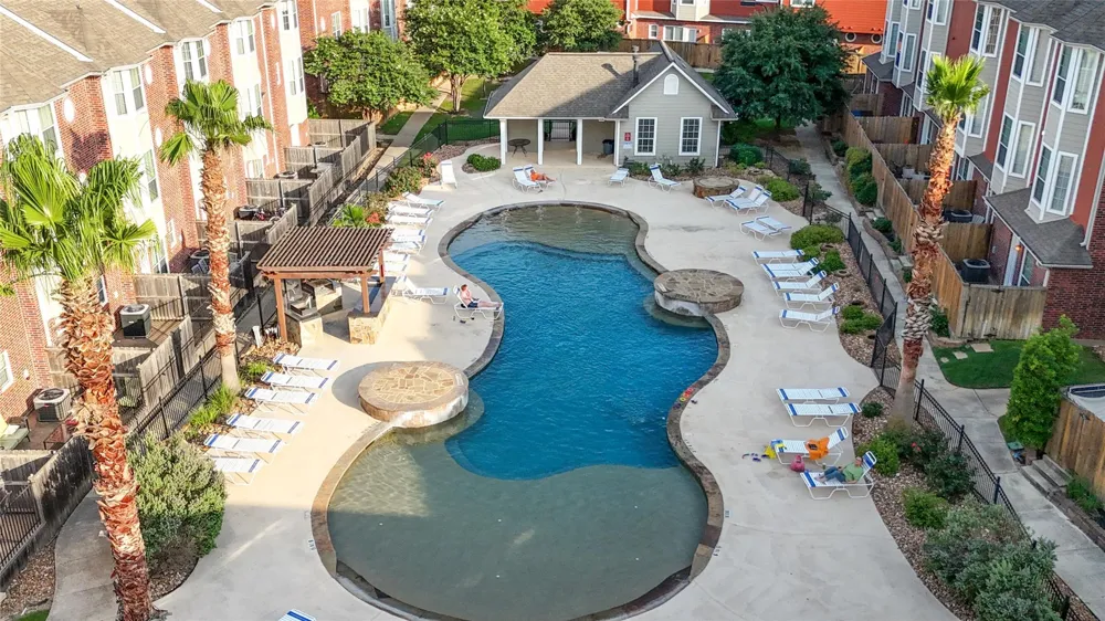 1198 Jones Butler Road #2708 College Station, TX 77840