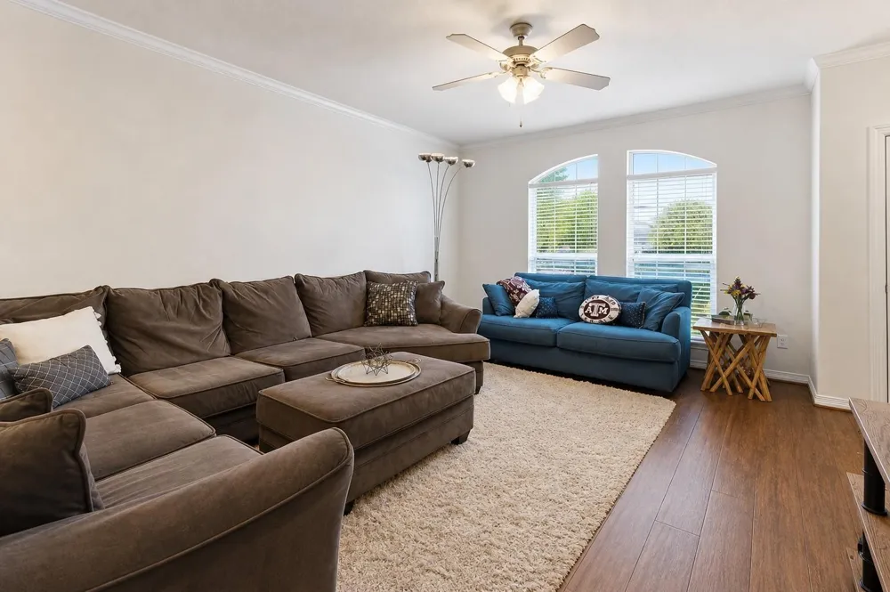1198 Jones Butler Road #2708 College Station, TX 77840