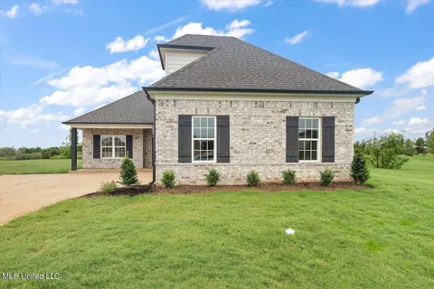 6389 River Lane