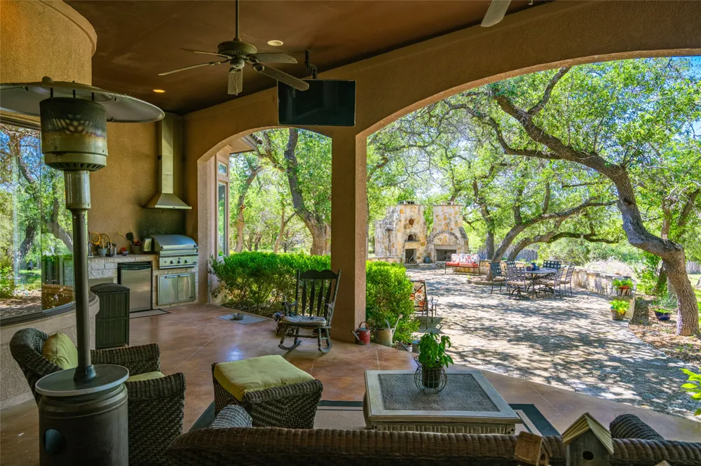 24601 Singleton Bend East Road Marble Falls, TX 78654