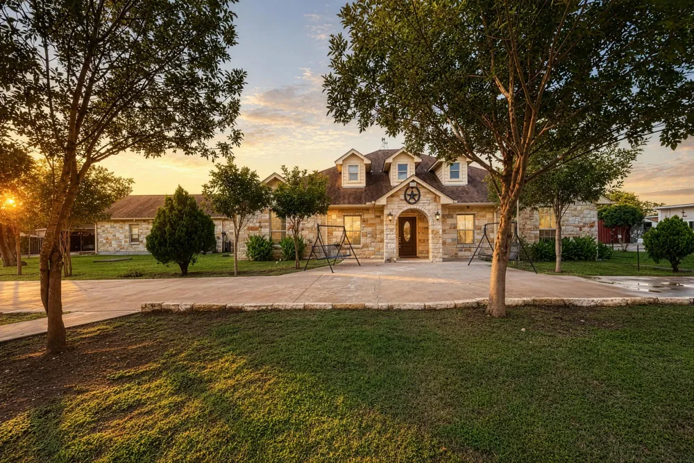 15611 Giese Lane Manor, TX 78653