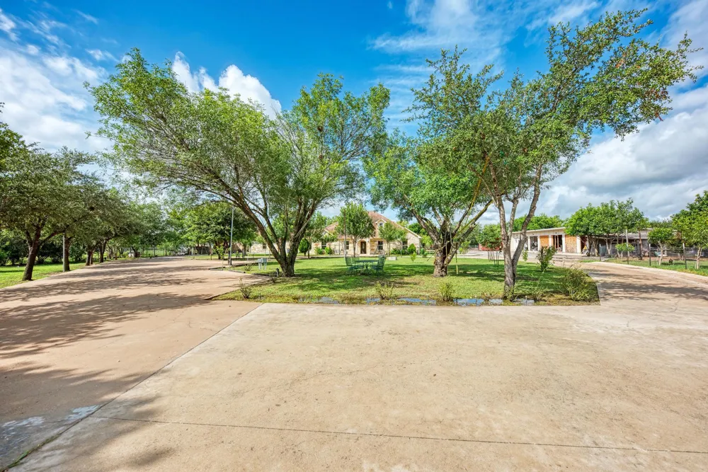 15611 Giese Lane Manor, TX 78653