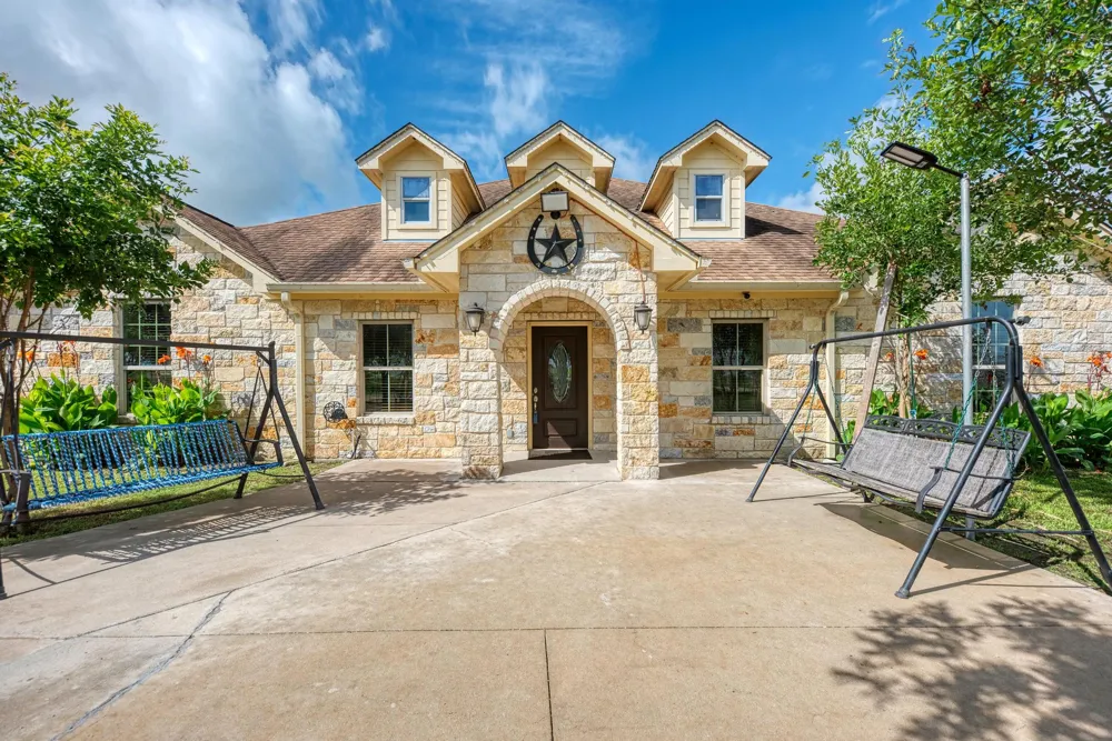 15611 Giese Lane Manor, TX 78653