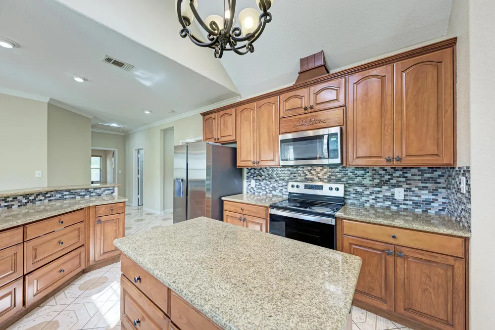 15611 Giese Lane Manor, TX 78653