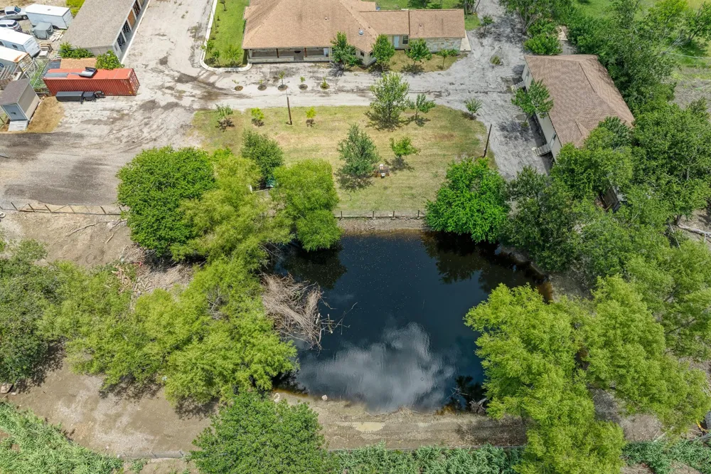 15611 Giese Lane Manor, TX 78653