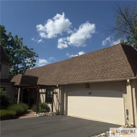 2 Park Gate Drive #1002