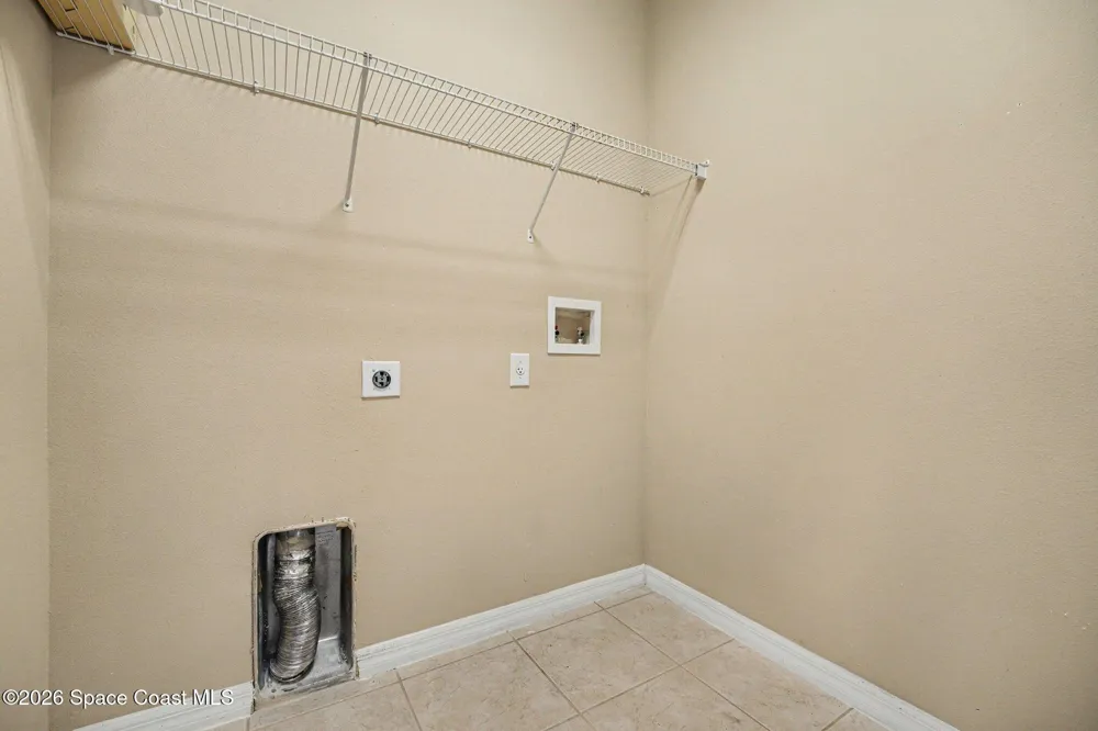 4076 Fitzroy Reef Drive Mims, FL 32754