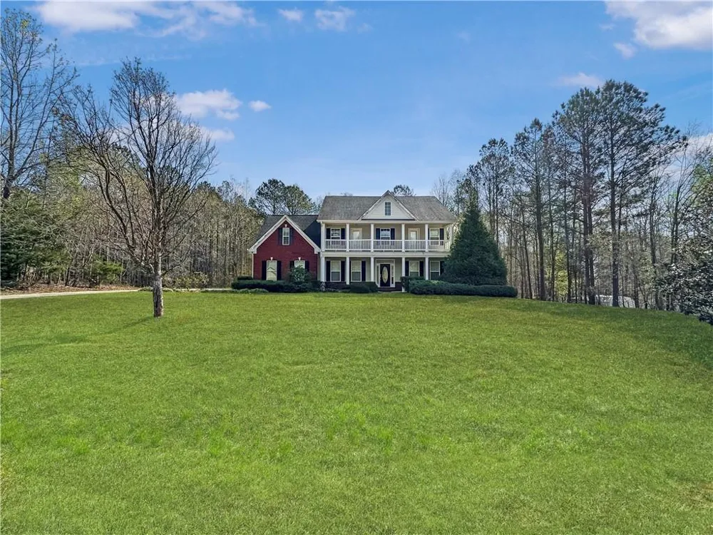 142 Liberty Trace Milner, GA 30257