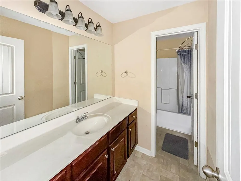 142 Liberty Trace Milner, GA 30257