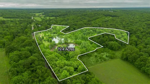 21 Lakeview Lane