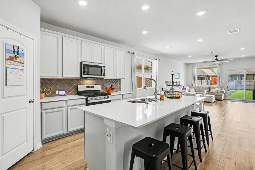 112 Rocking R Court Georgetown, TX 78633