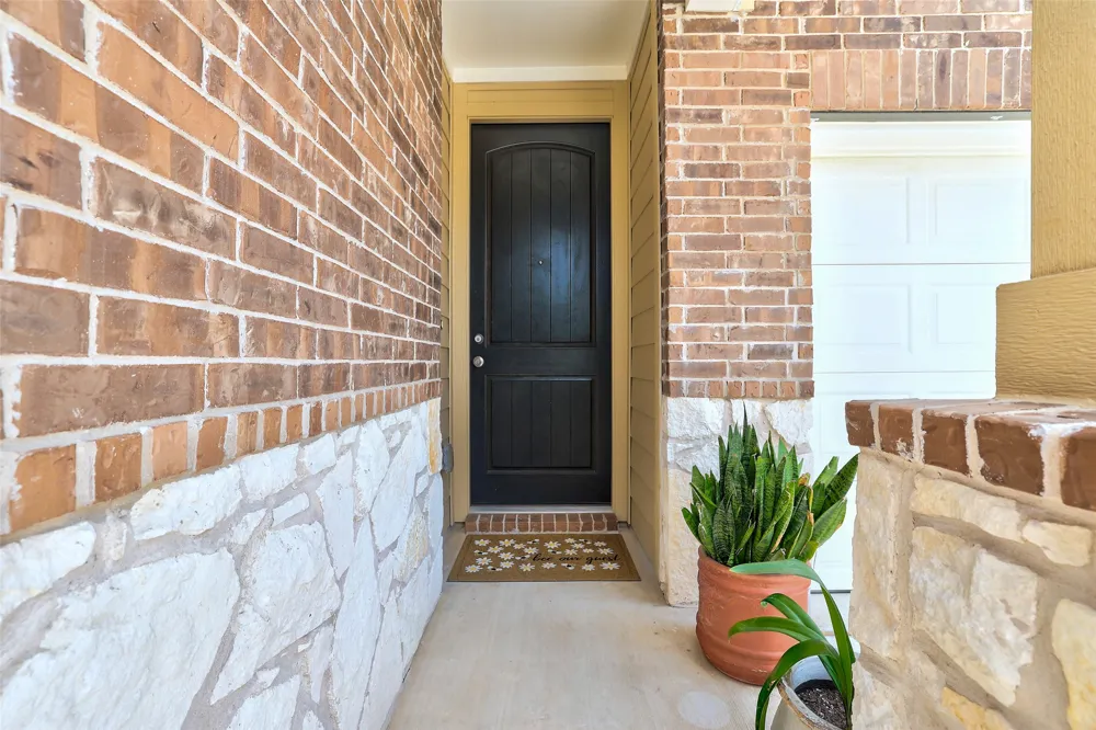 112 Rocking R Court Georgetown, TX 78633